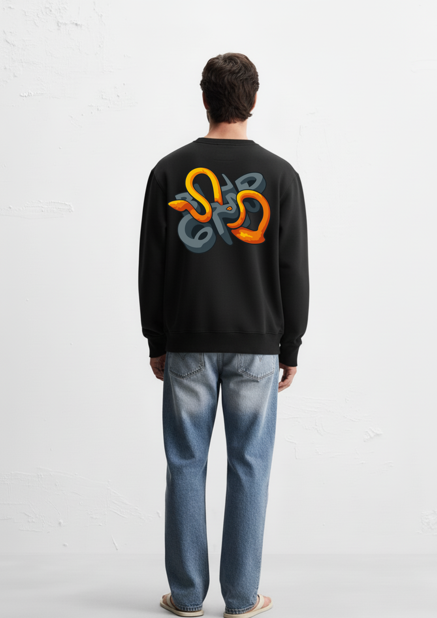 Person wearing a Black crewneck sweatshirt